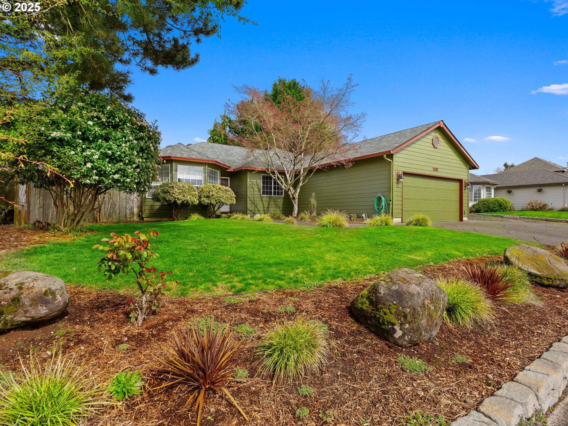 Oregon City, Oregon 97045, United States, 3 Bedrooms Bedrooms, ,2 BathroomsBathrooms,Residential,Active,101294