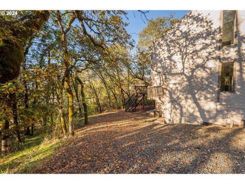 A home in Myrtle Creek