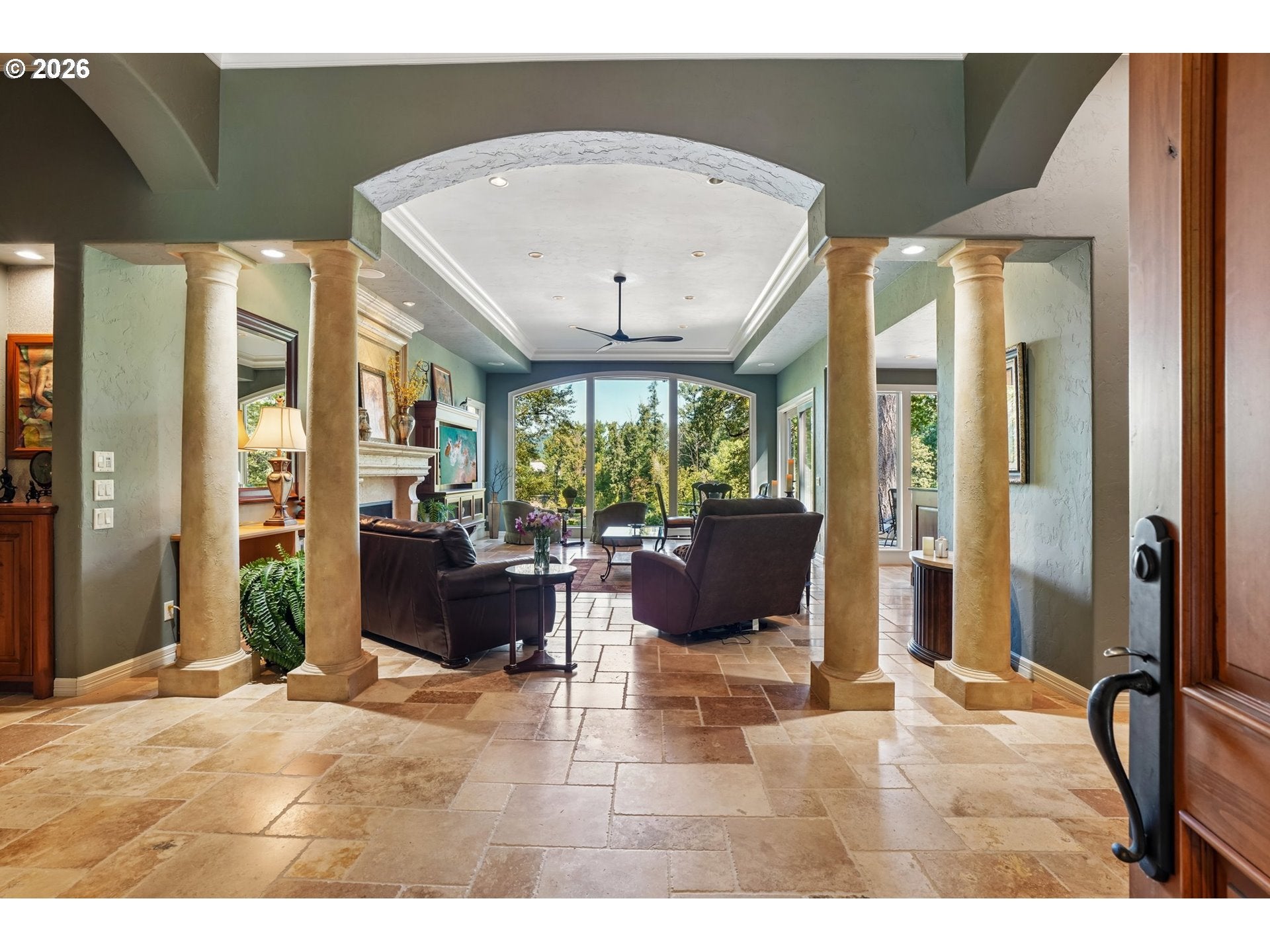 15555 S CLACKAMAS RIVER DR