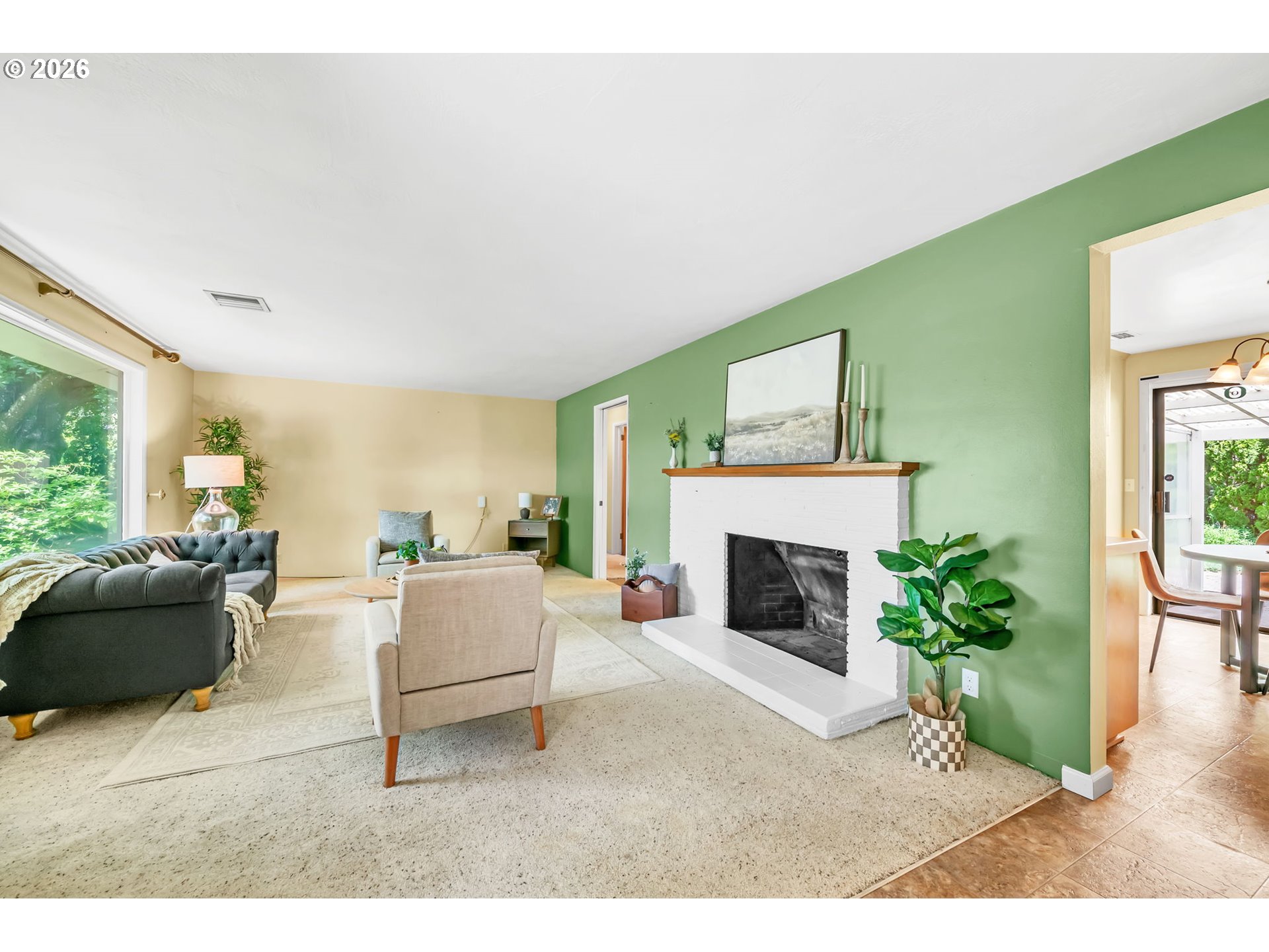 1385 BEEBE LN