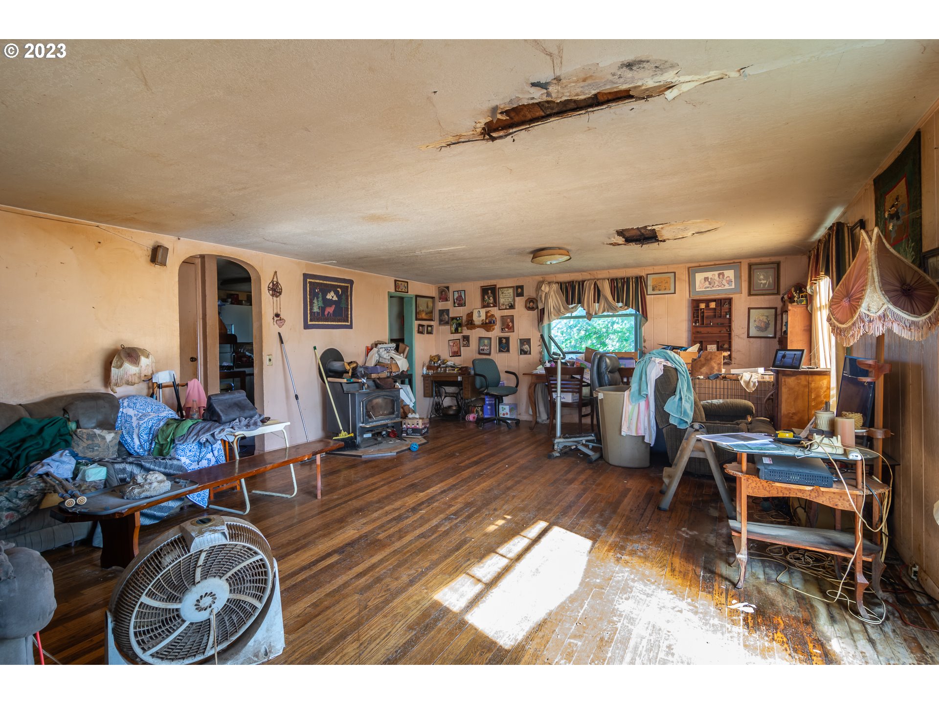 621 DOERNER RD