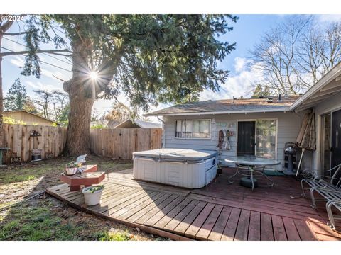 A home in Keizer