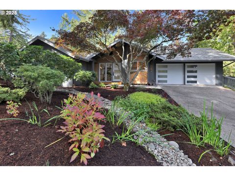 315 BROOKSIDE DR Eugene OR 97405