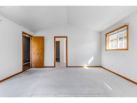 listing image 30