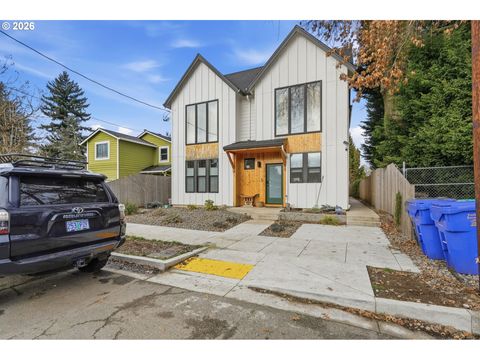 1209 N WINCHELL ST 4 Portland OR 97217