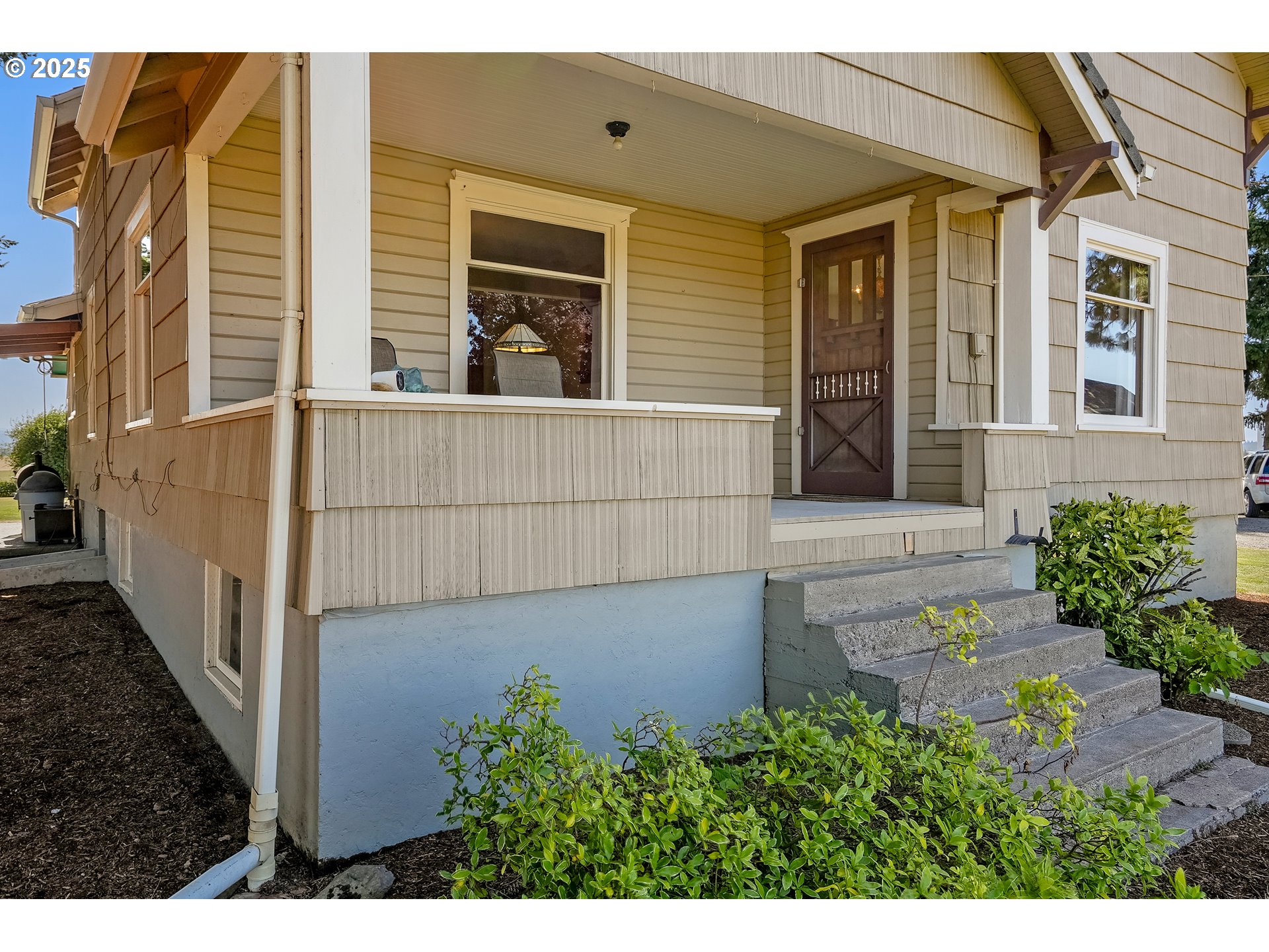 3064 82ND AVE NE