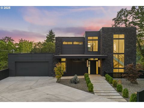 985 SE RIMROCK LN Milwaukie OR 97267