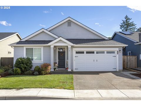 1300 N BROADWAY ST Estacada OR 97023