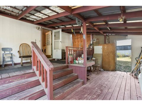 A home in Canby