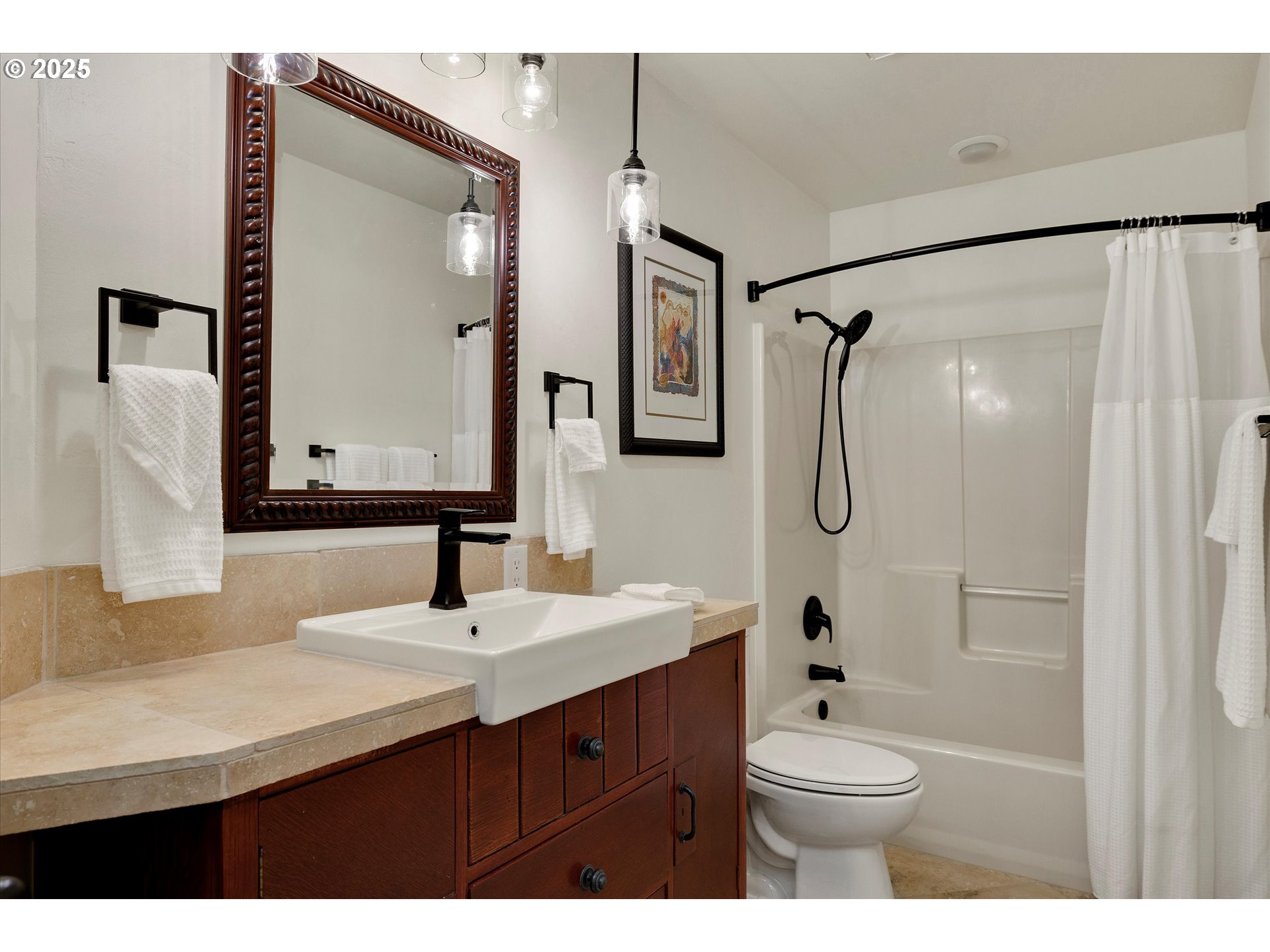 Amity, Oregon 97101, United States, 4 Bedrooms Bedrooms, ,3 BathroomsBathrooms,Residential,Active,2208