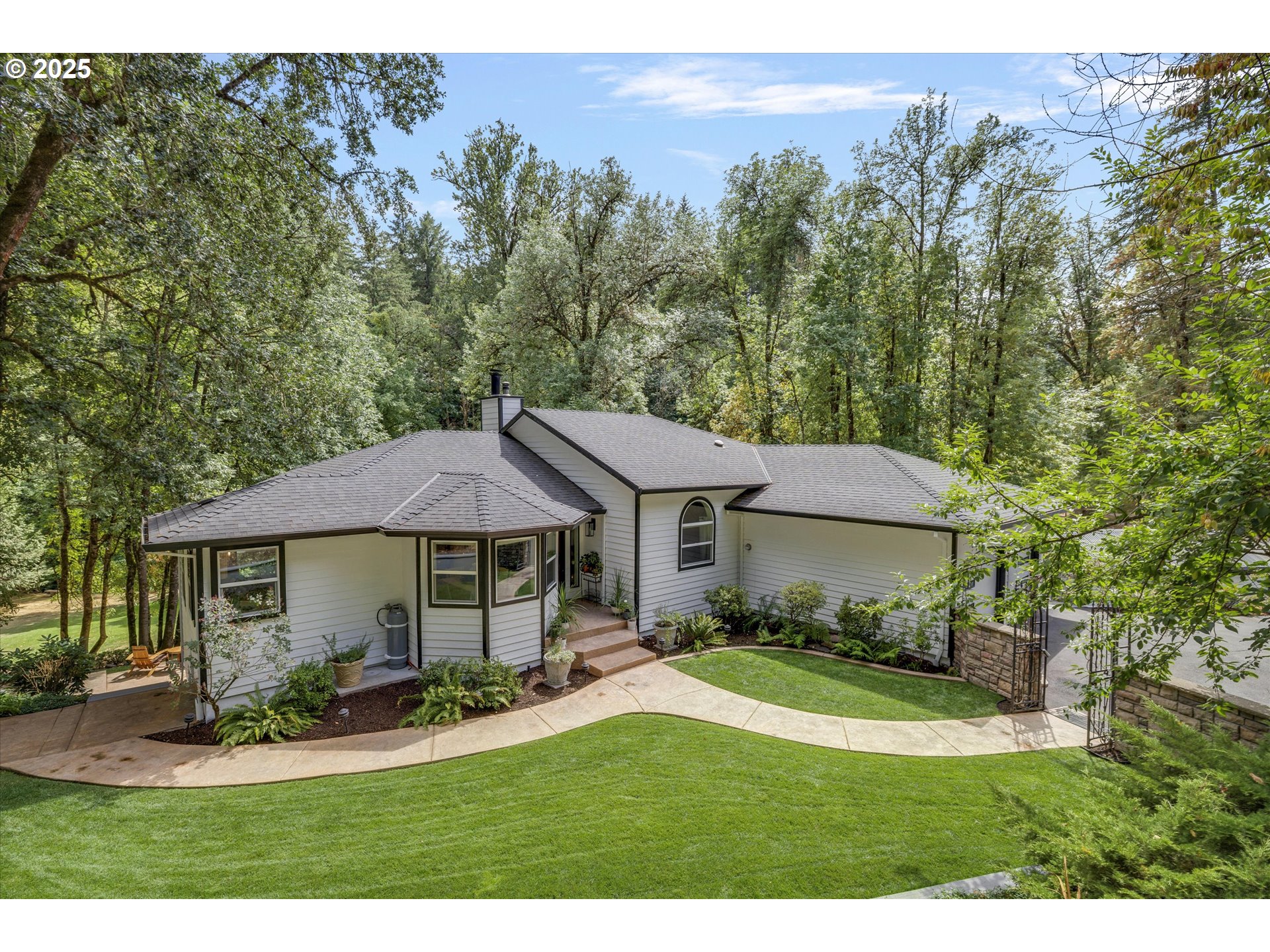 15451 SE WOODLAND HEIGHTS RD
