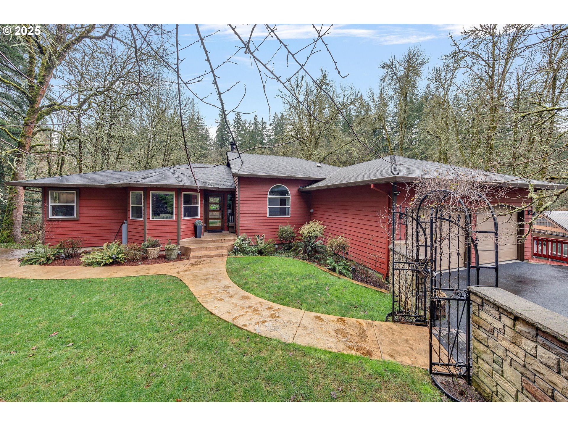 15451 SE WOODLAND HEIGHTS RD
