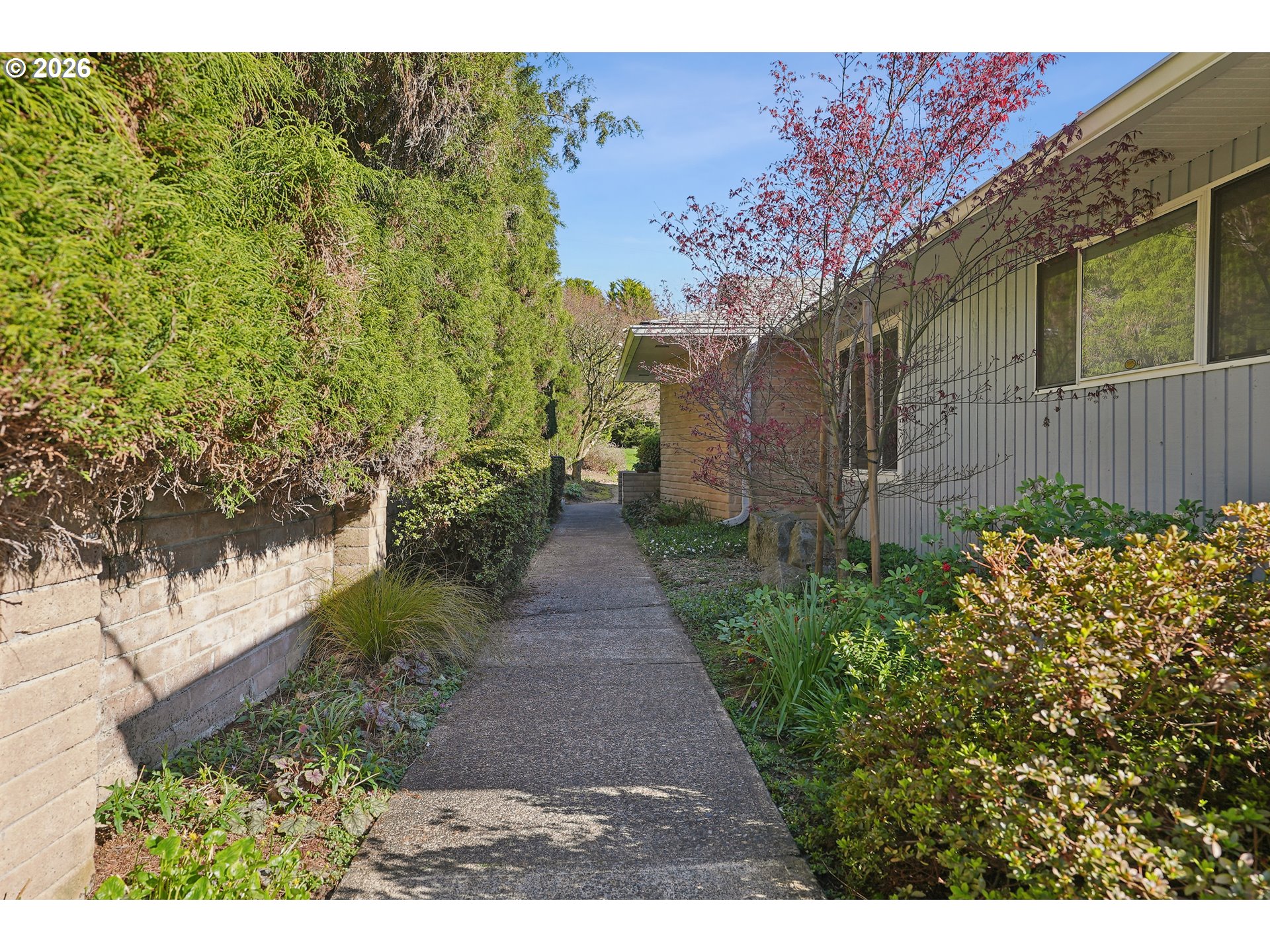 12202 SE GUILFORD DR