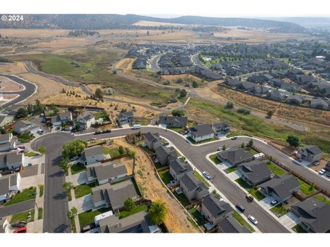 A home in Prineville