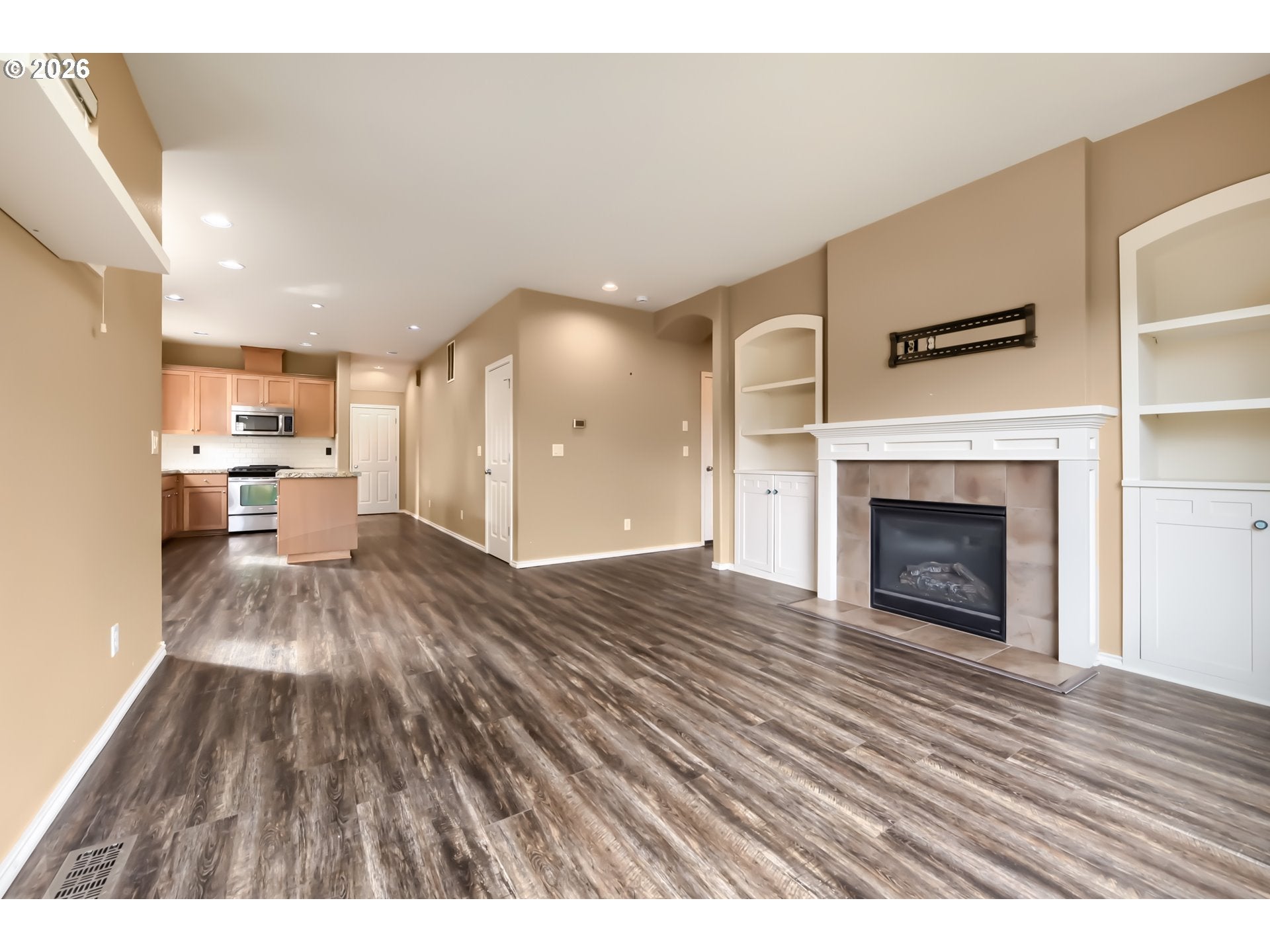17985 NW WATERFIELD CT