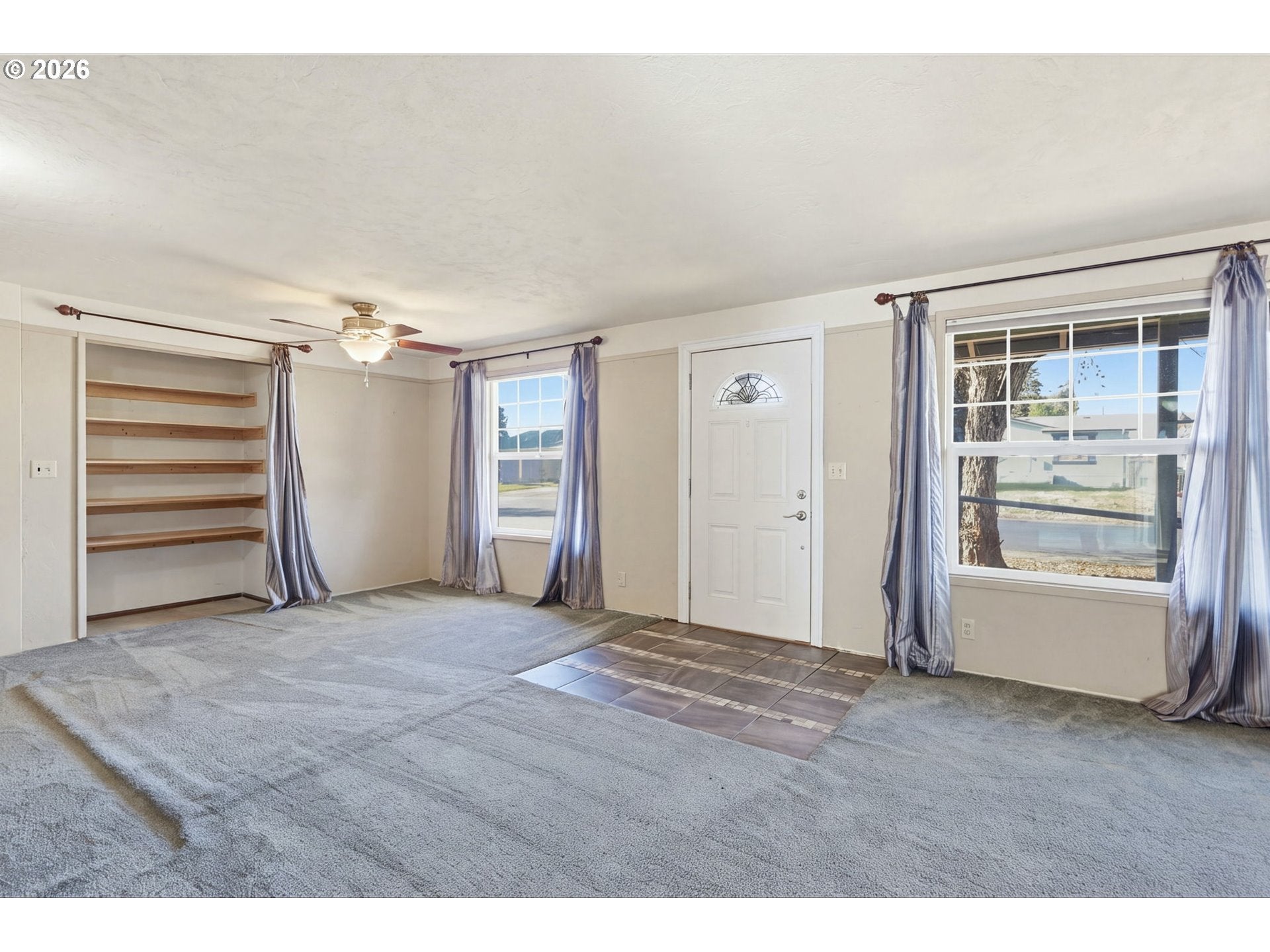 1033 S 34TH PL