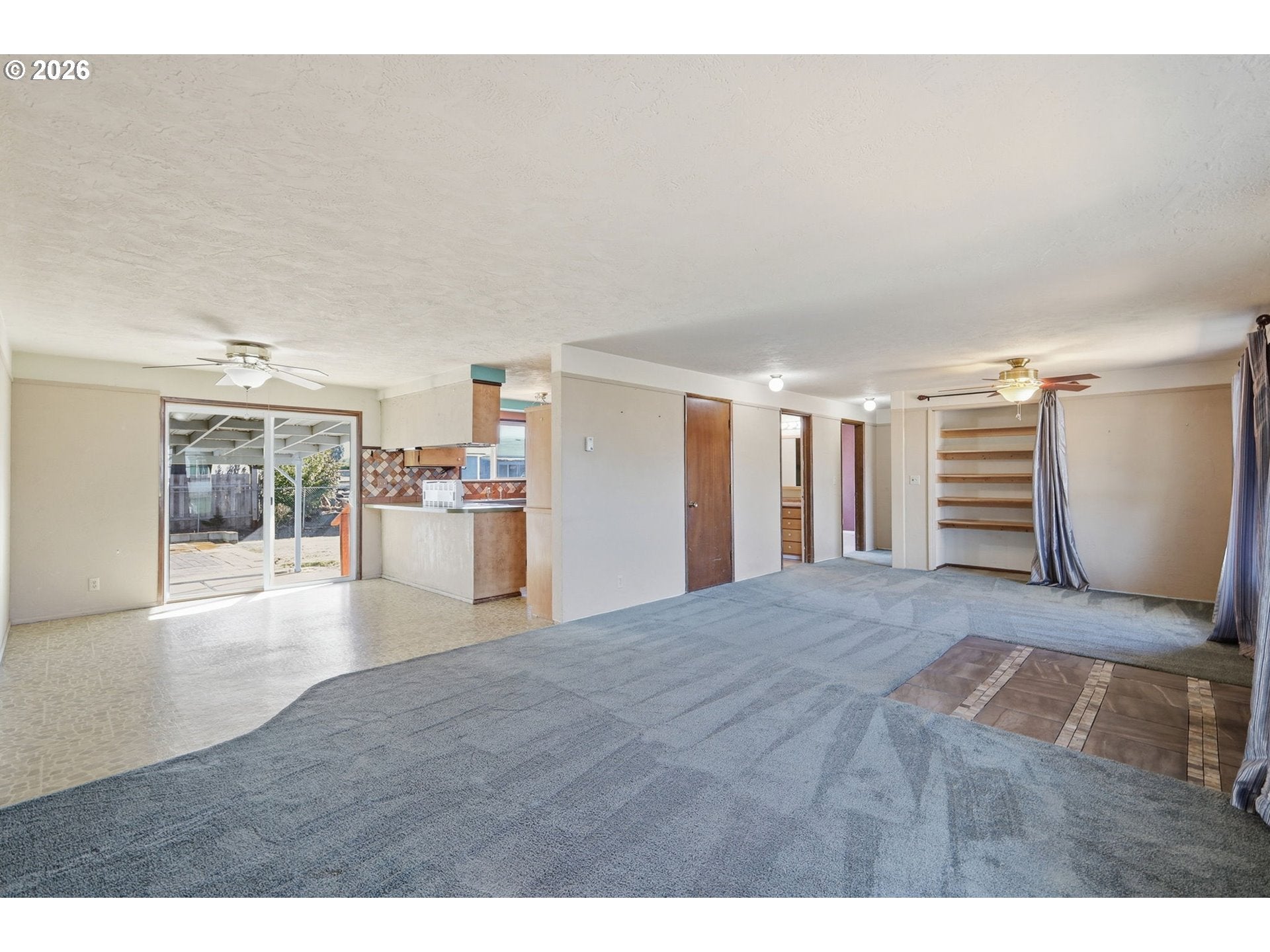 1033 S 34TH PL