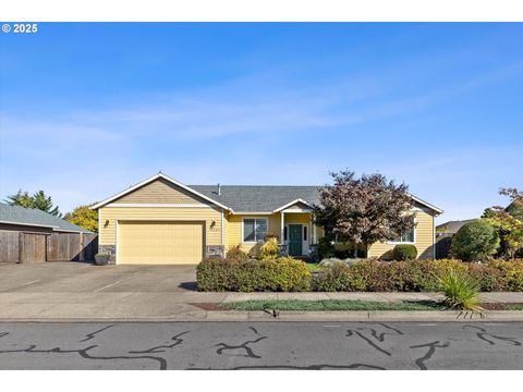 13204 GAFFNEY LN Oregon City OR 97045