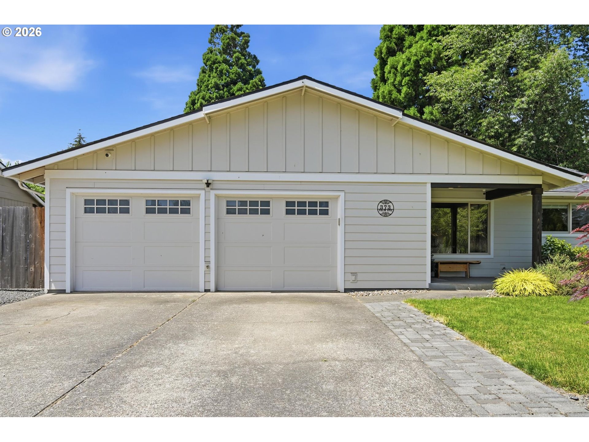 373 PALM AVE