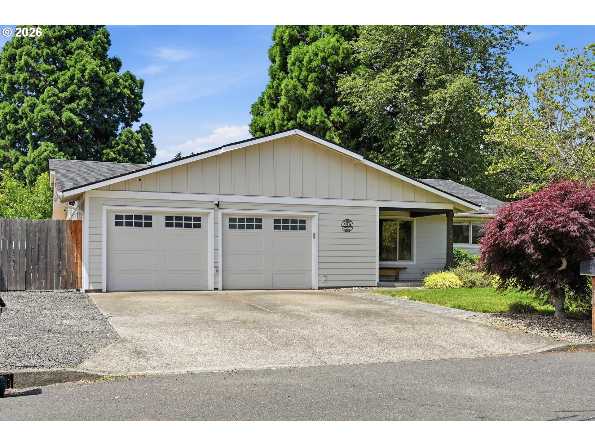 373 PALM AVE