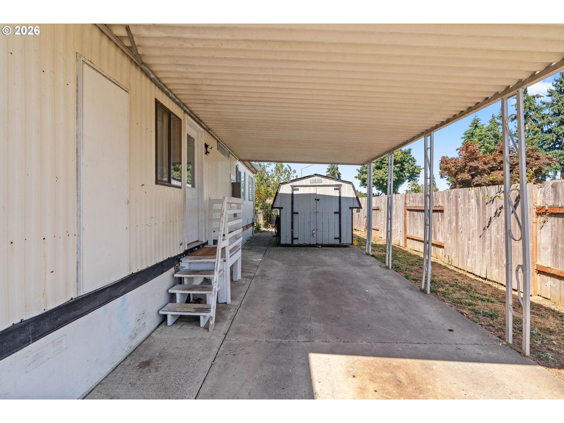 491 CRESWOOD DR
