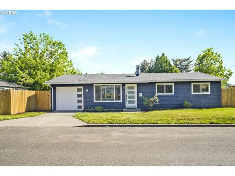 10810 NE SCHUYLER ST Portland OR 97220