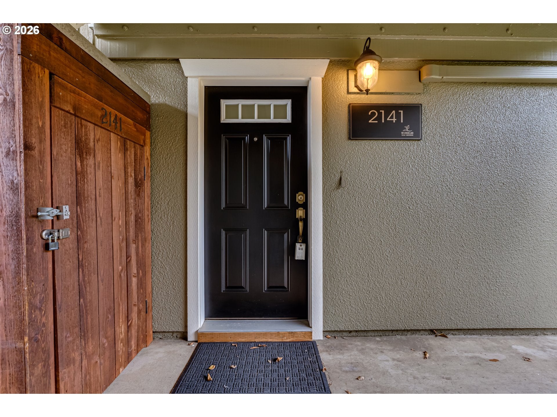 2141 W 15TH CT
