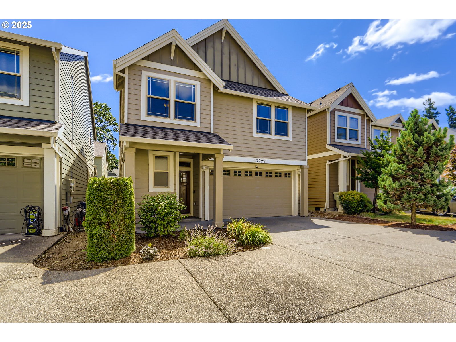 17795 SW ROBERT LN