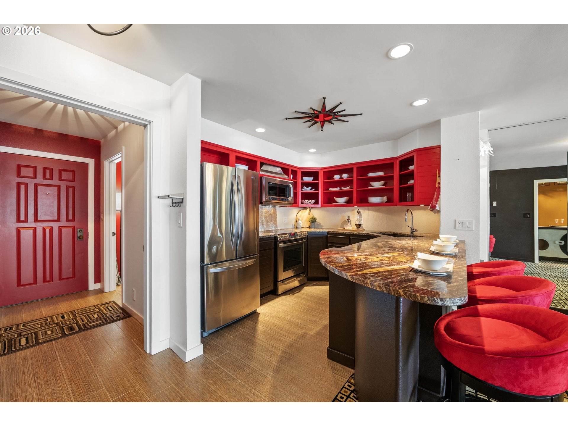 1 3RD ST 506