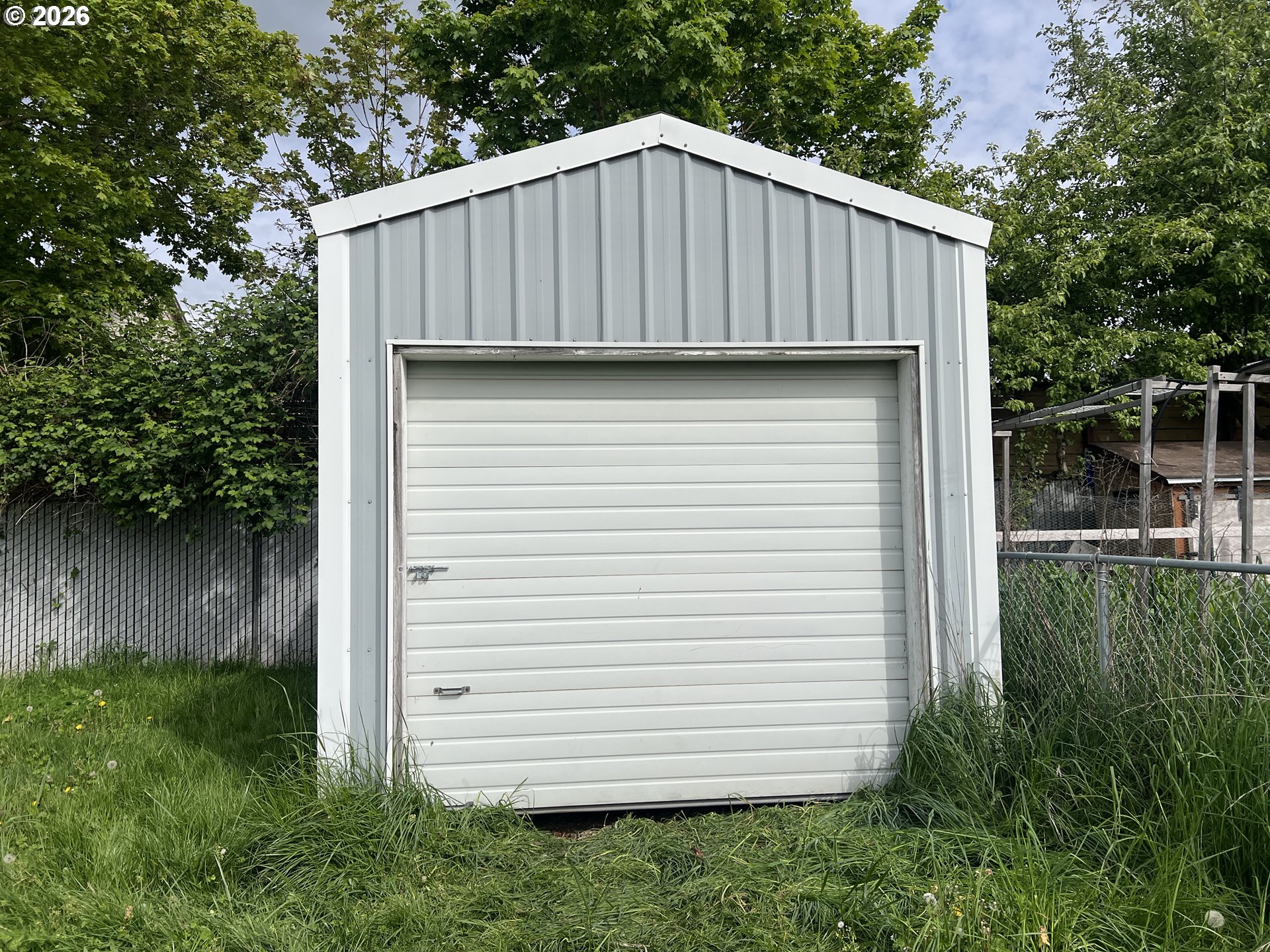 150 INDIAN OAK CT #6