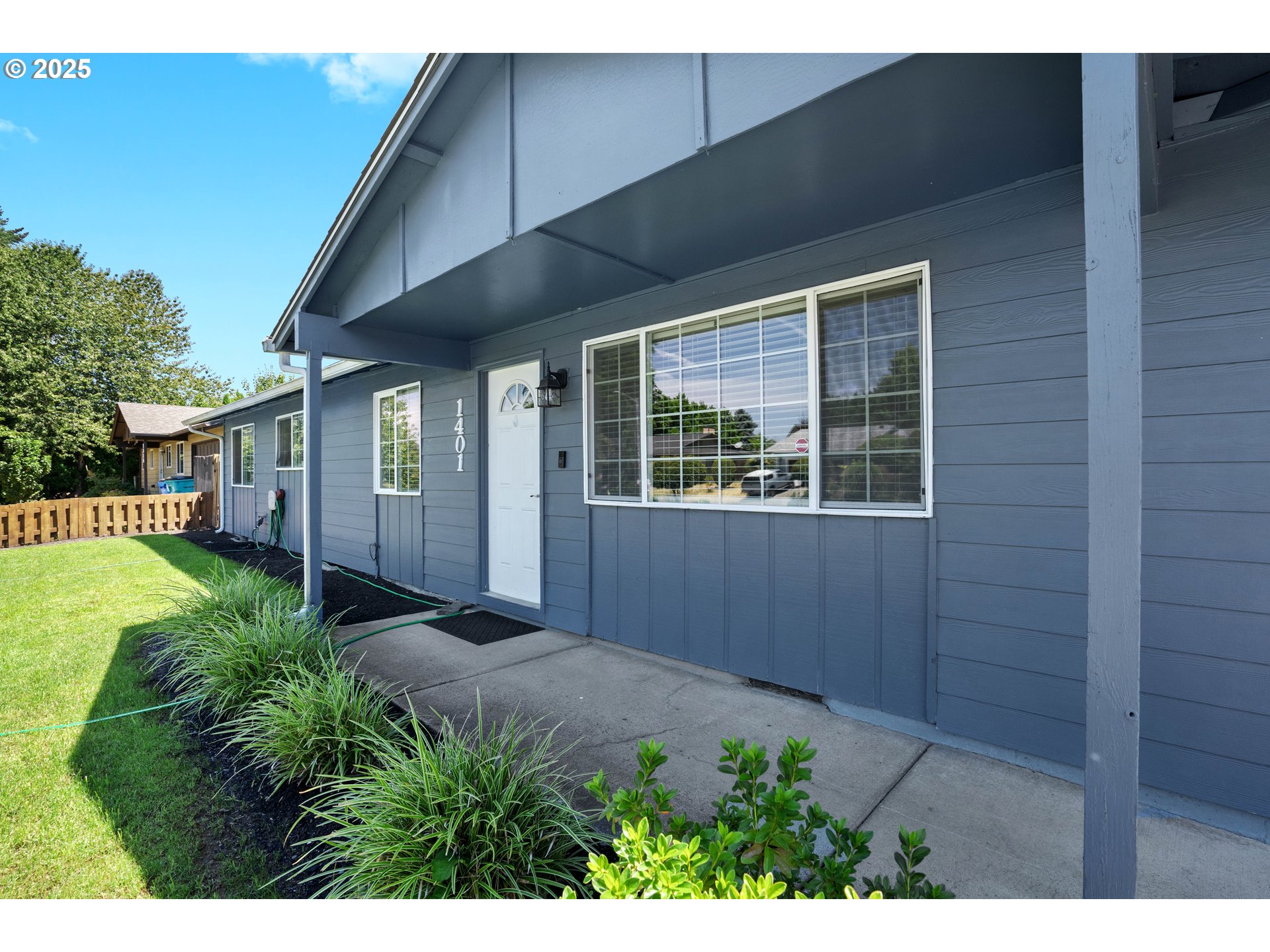 1401 NW 102ND ST