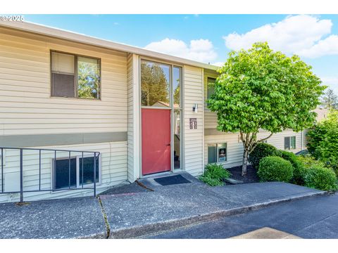 12044 SW KING ARTHUR ST D Portland OR 97224