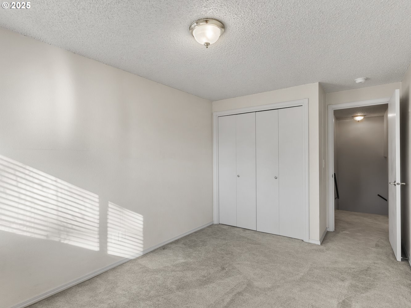 Vancouver, Washington 98665, United States, 3 Bedrooms Bedrooms, ,2 BathroomsBathrooms,Residential,Pending,14877