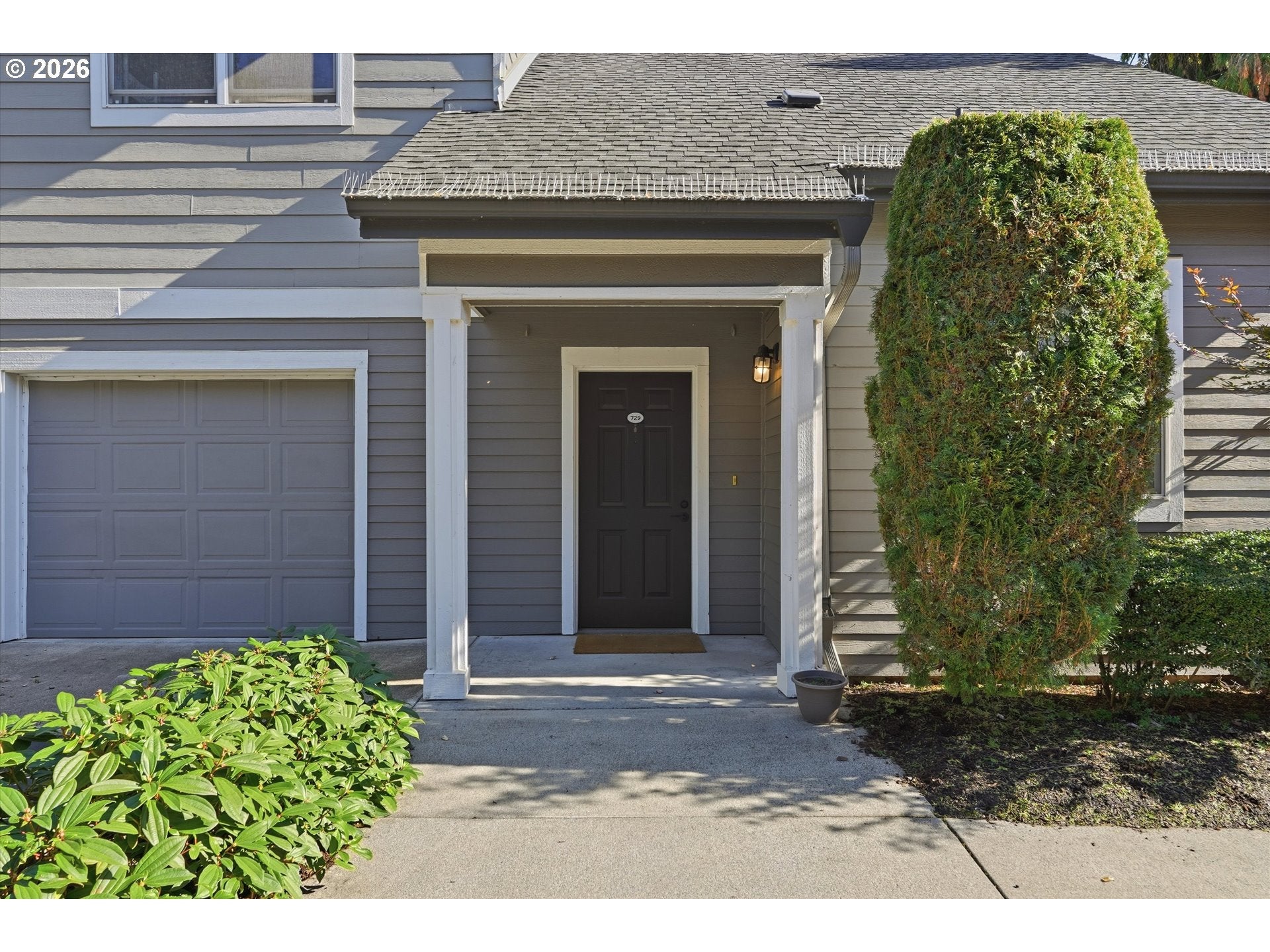 729 SE FAIRWINDS LOOP