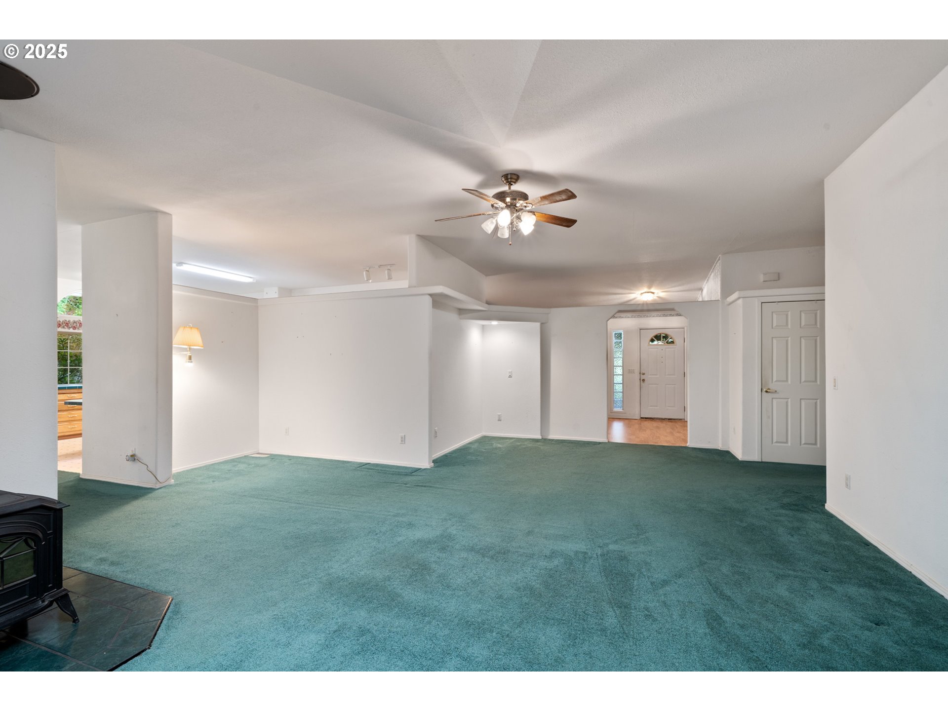 Nehalem, Oregon 97131, United States, 3 Bedrooms Bedrooms, ,3 BathroomsBathrooms,Residential,Active,143675