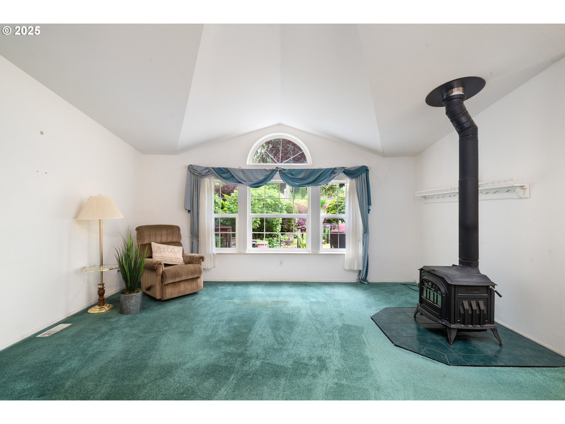 Nehalem, Oregon 97131, United States, 3 Bedrooms Bedrooms, ,3 BathroomsBathrooms,Residential,Active,143675