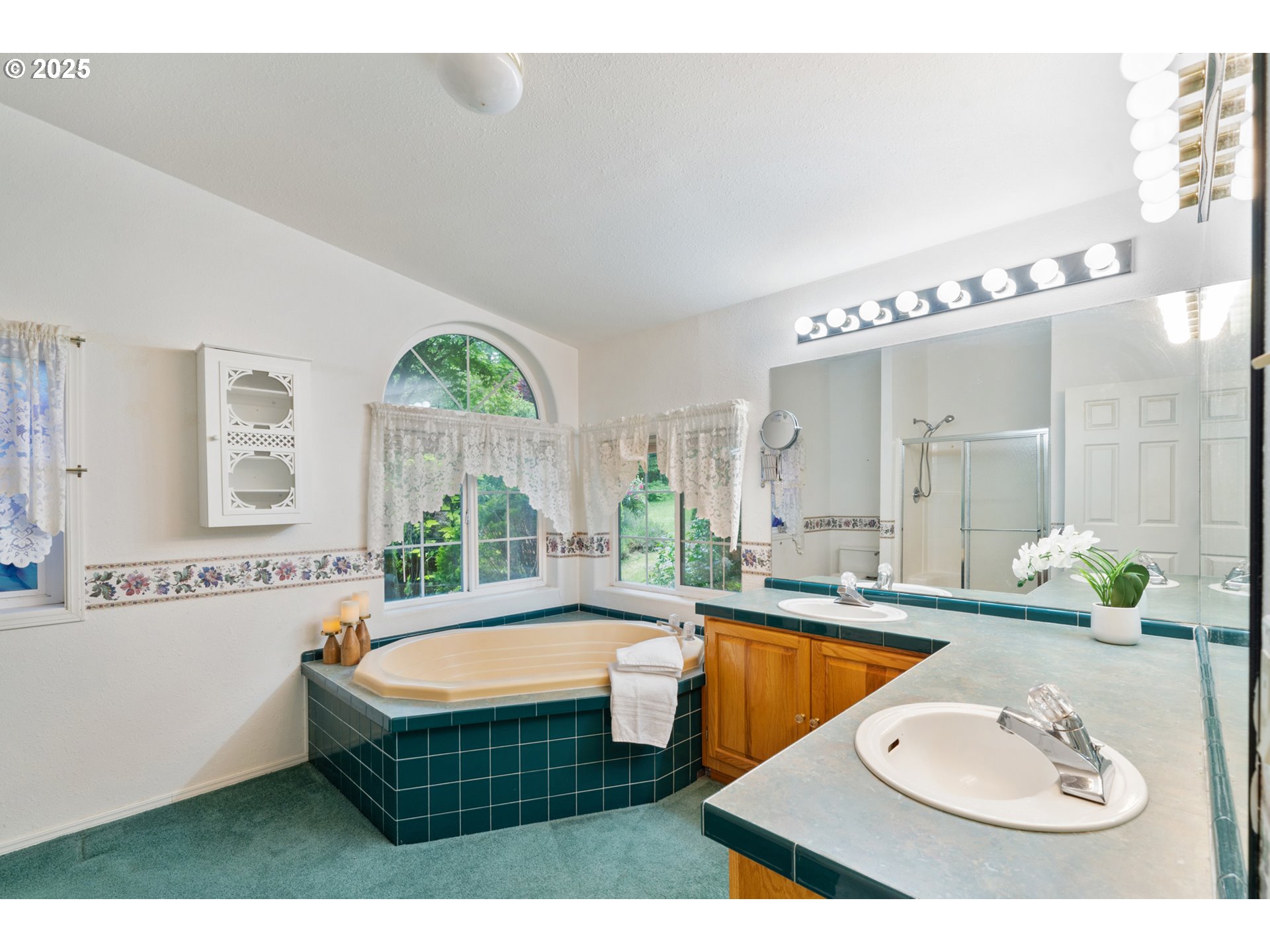 Nehalem, Oregon 97131, United States, 3 Bedrooms Bedrooms, ,3 BathroomsBathrooms,Residential,Active,143675