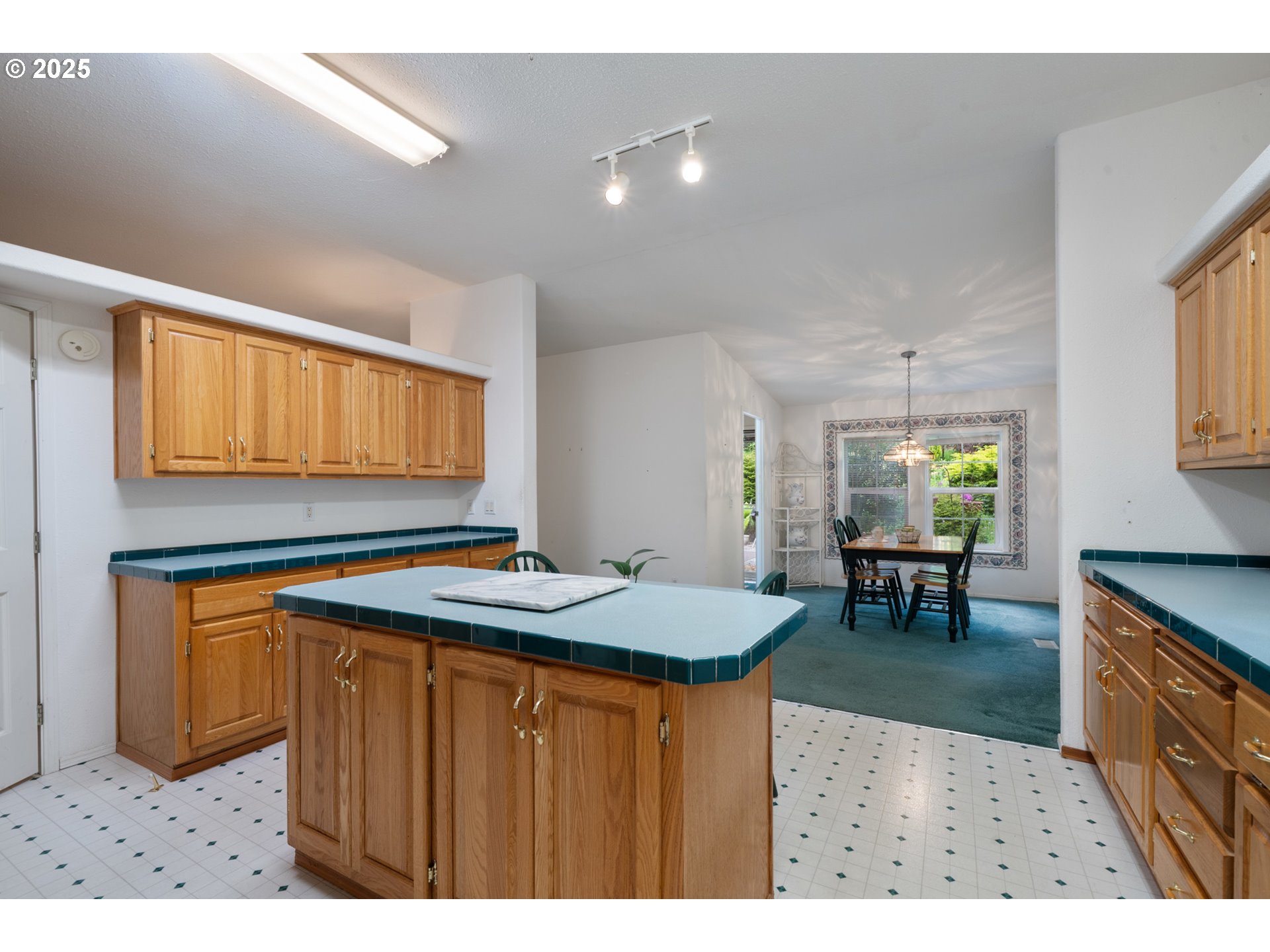 Nehalem, Oregon 97131, United States, 3 Bedrooms Bedrooms, ,3 BathroomsBathrooms,Residential,Active,143675