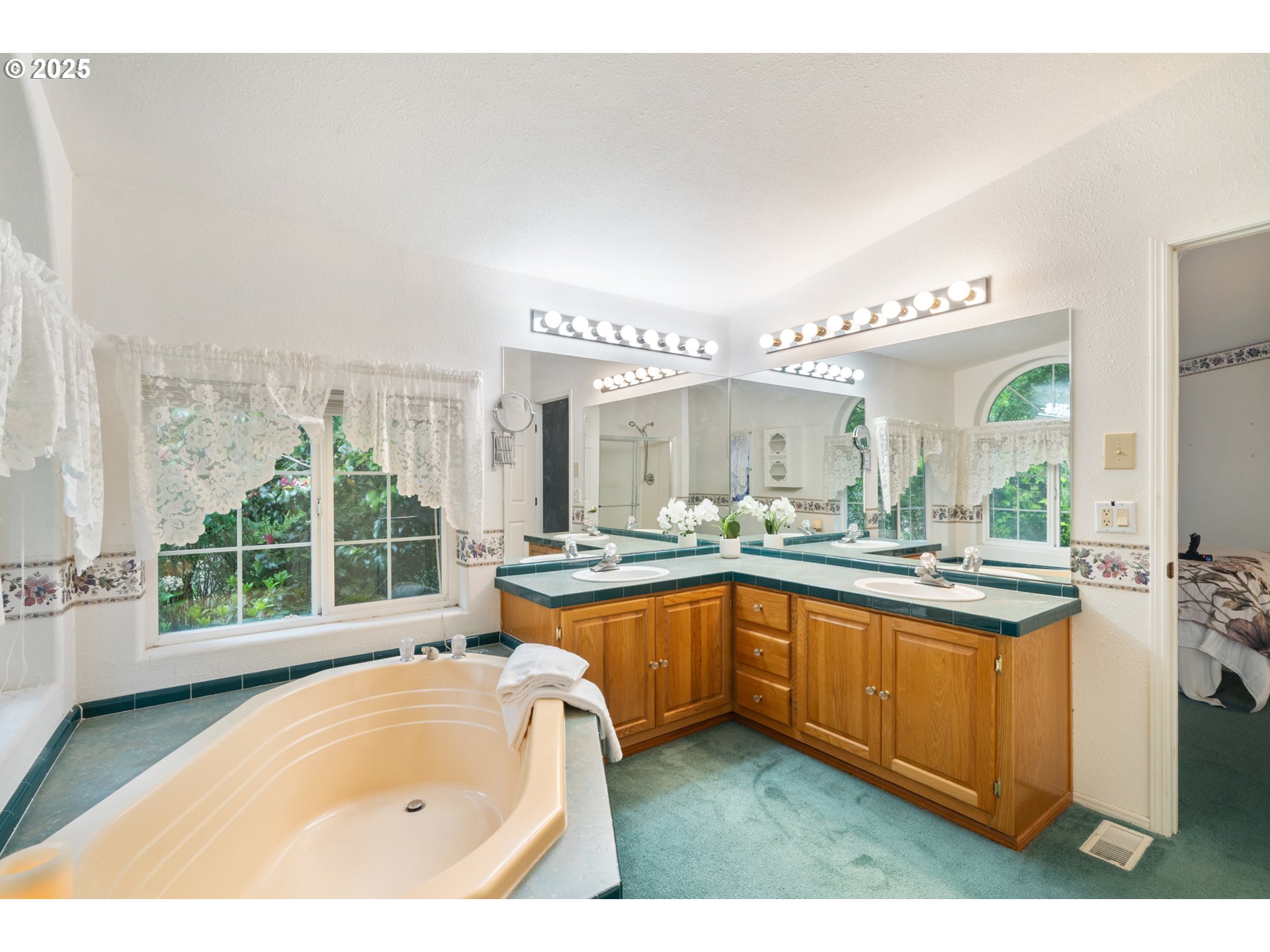 Nehalem, Oregon 97131, United States, 3 Bedrooms Bedrooms, ,3 BathroomsBathrooms,Residential,Active,143675