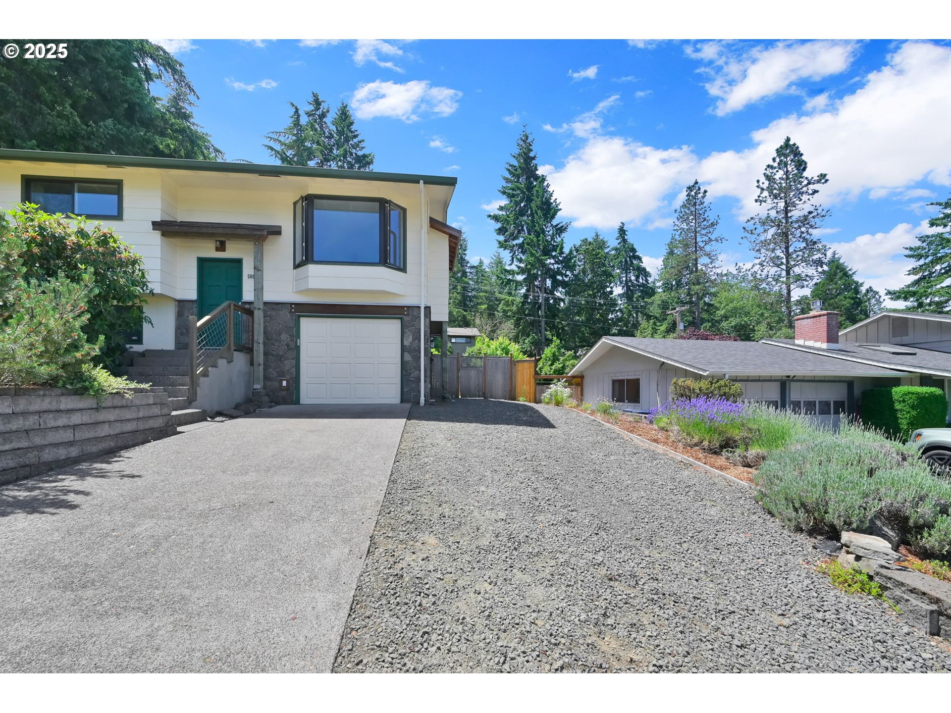 500 E 46TH AVE