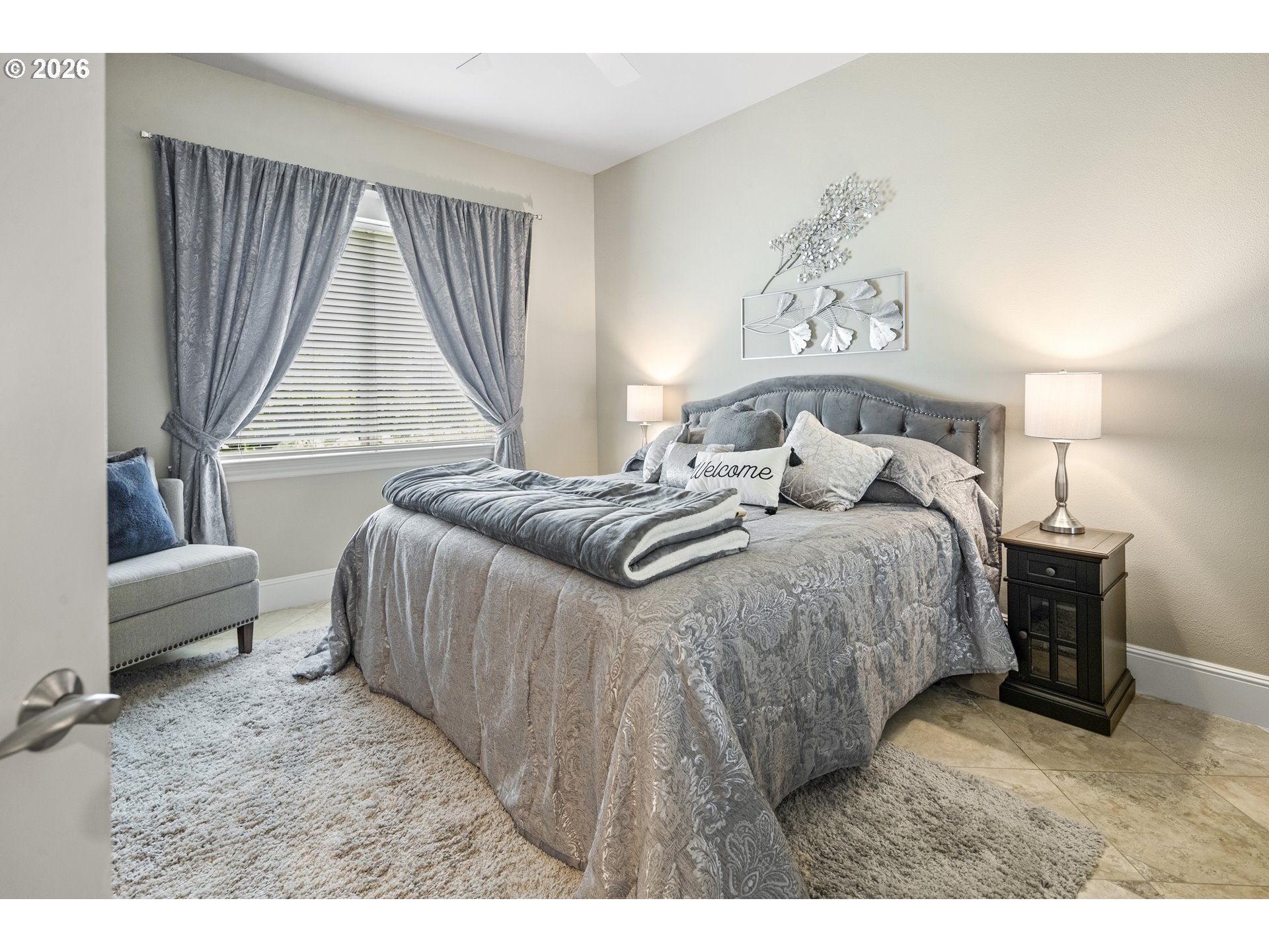 17695 S Fieldstone Ct, Oregon City, OR, 97045, USA, 4 Bedrooms Bedrooms, ,7 BathroomsBathrooms,Residential,Pending,17695 S Fieldstone Ct,214551203