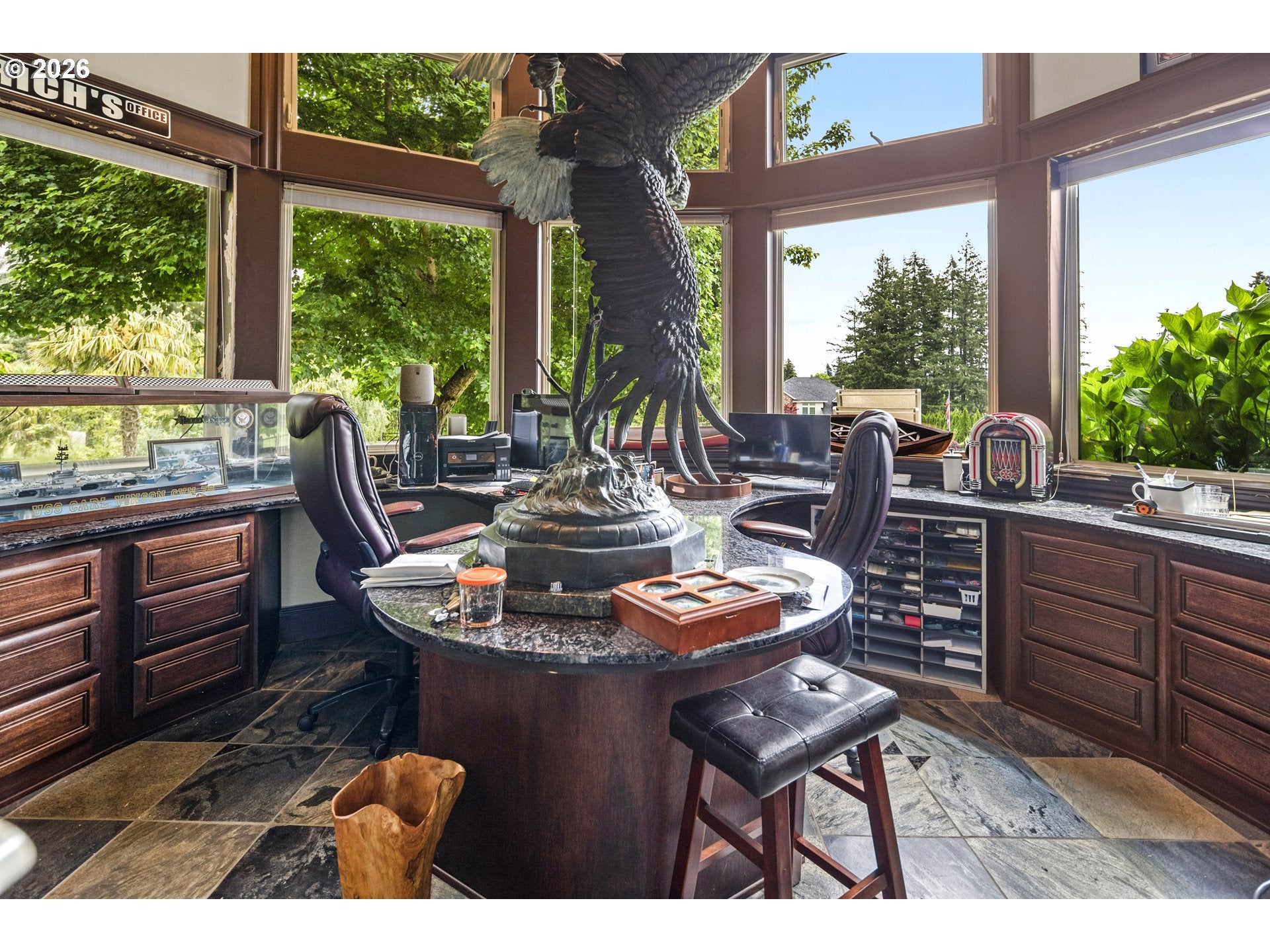 17695 S Fieldstone Ct, Oregon City, OR, 97045, USA, 4 Bedrooms Bedrooms, ,7 BathroomsBathrooms,Residential,Pending,17695 S Fieldstone Ct,214551203