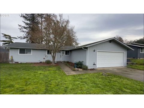 2345 CIRCLE DR Roseburg OR 97471