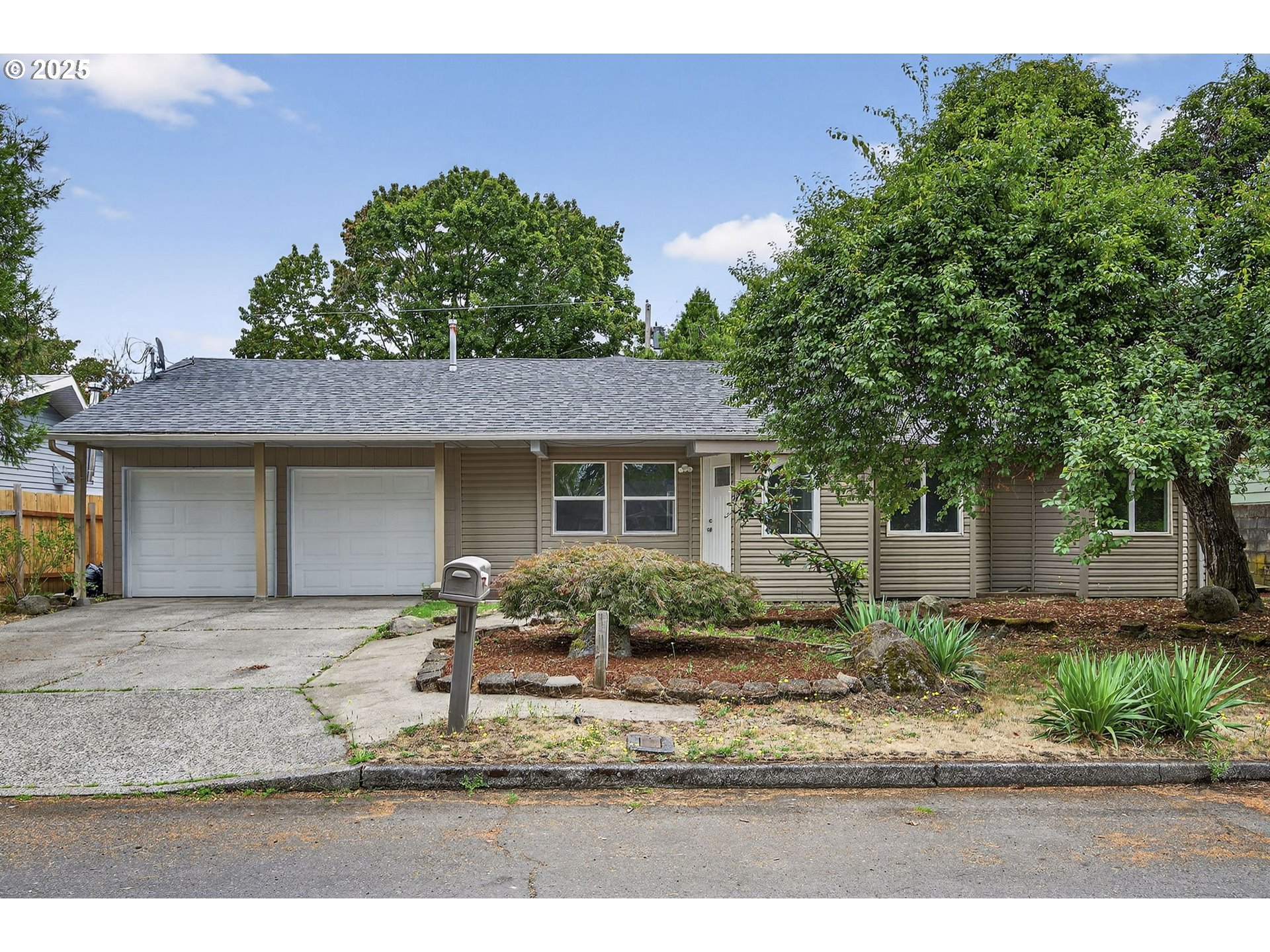1512 SE 159TH AVE