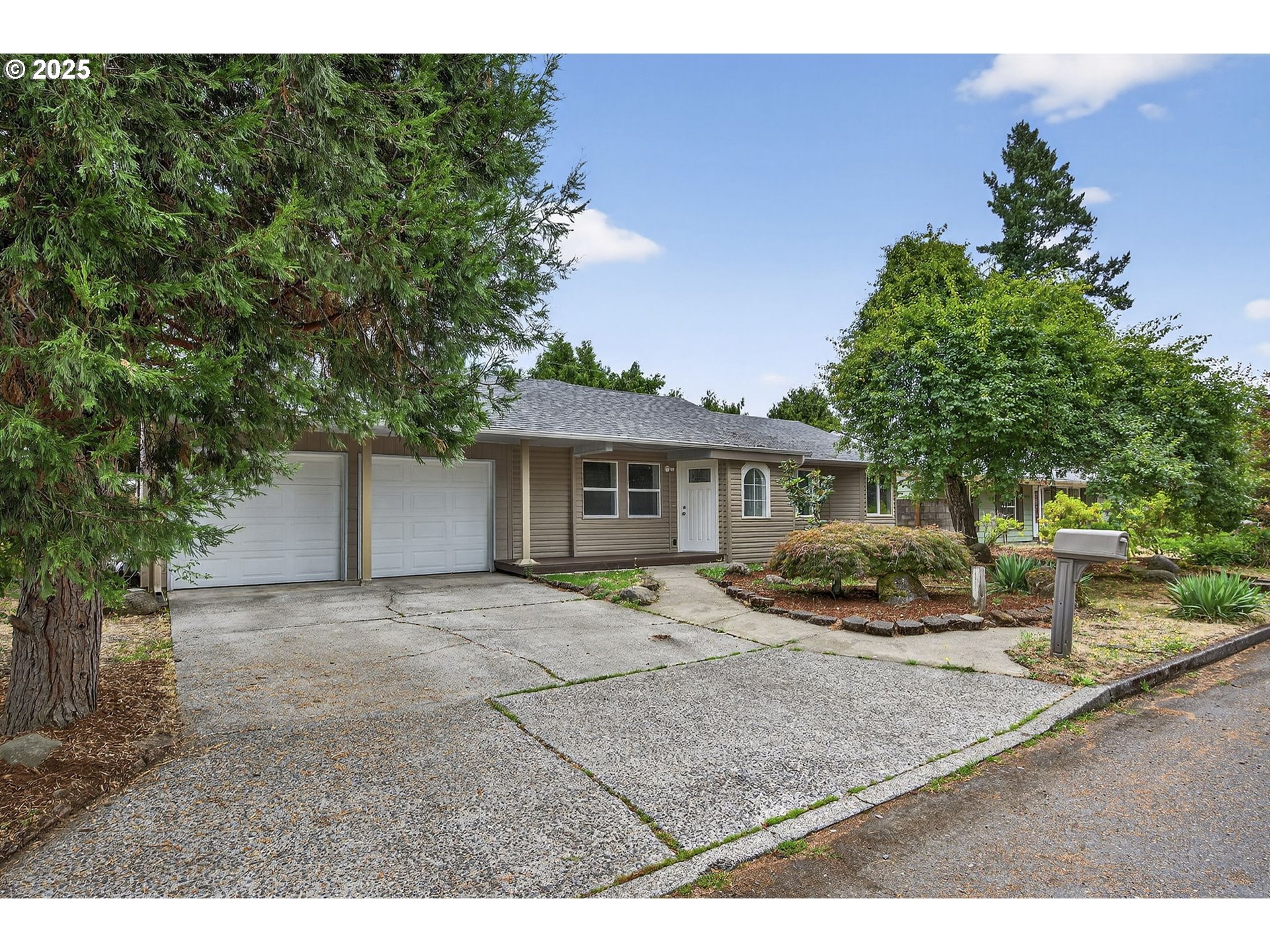 1512 SE 159TH AVE