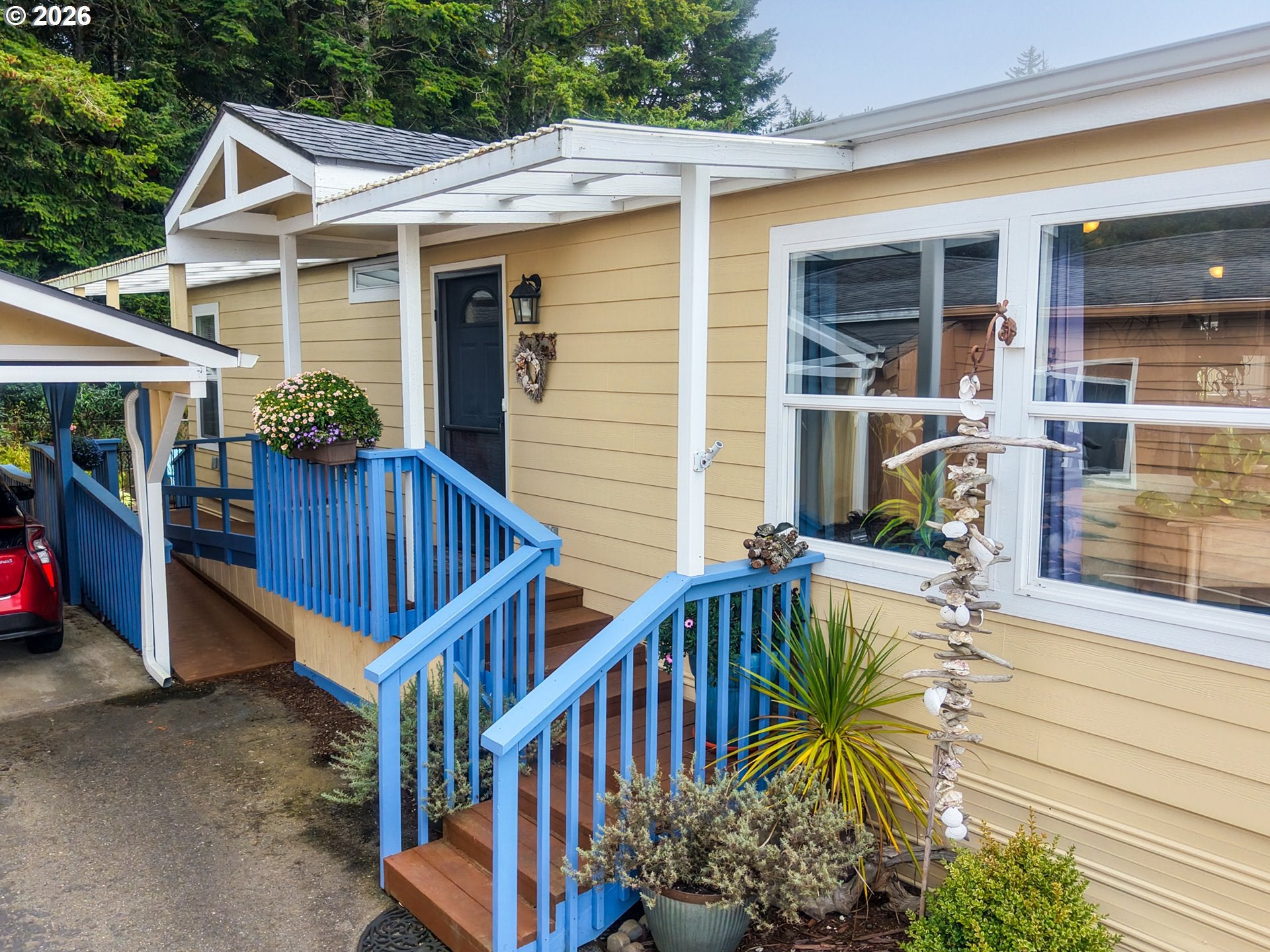 529 PUERTO VISTA DR