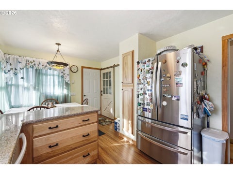 Tiny photo for 76306 Jasper Dr, Oakridge, OR 97463 (MLS # 175487498)