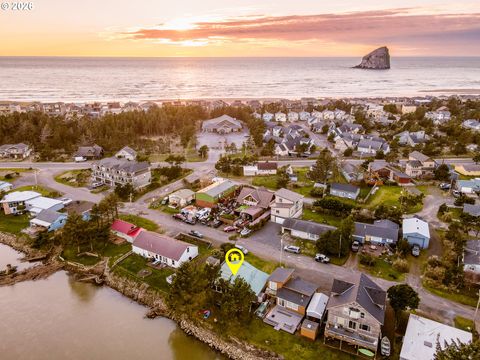 34685 NESTUCCA BLVD Pacific City OR 97135