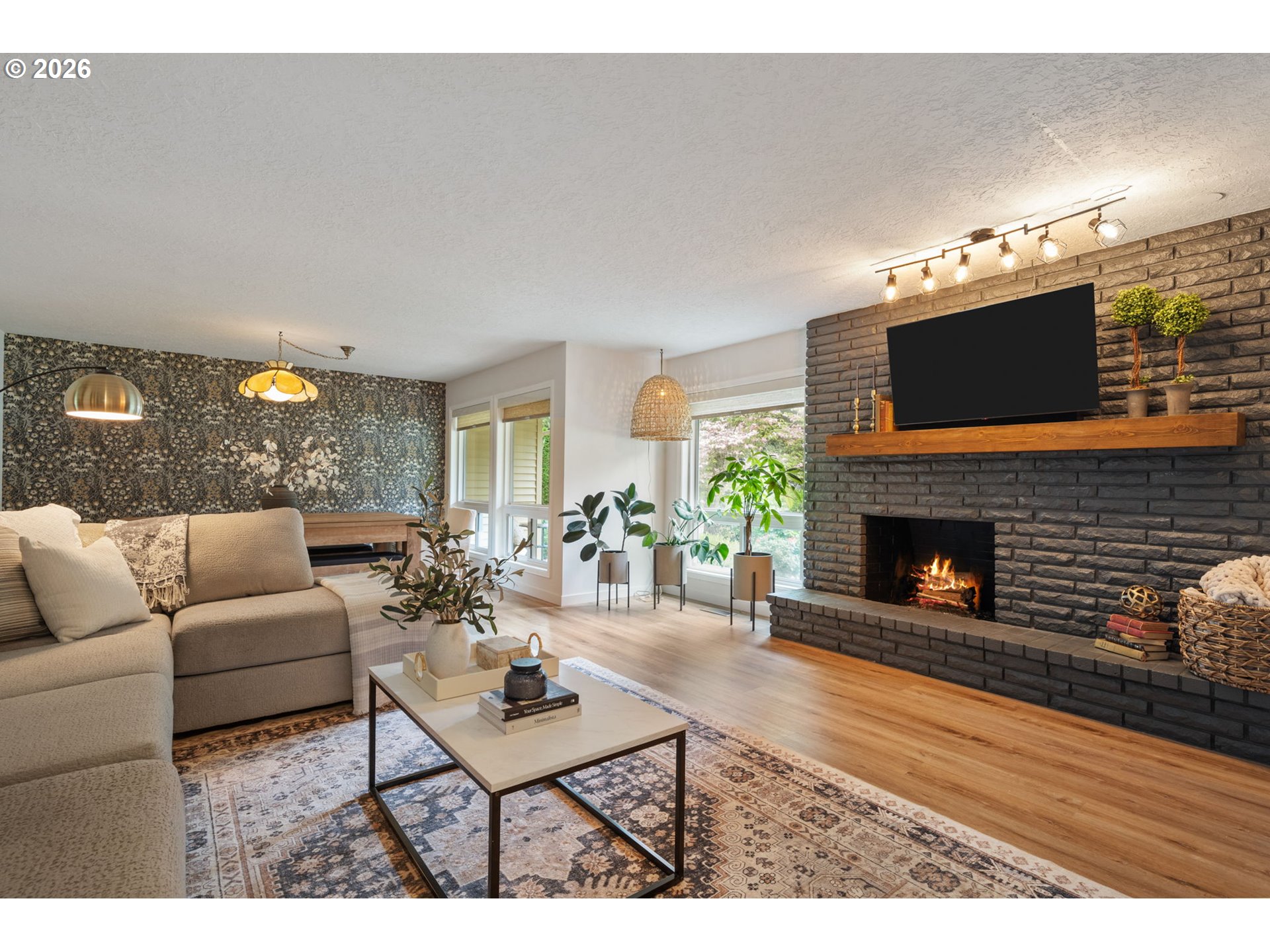 2559 TROY CT