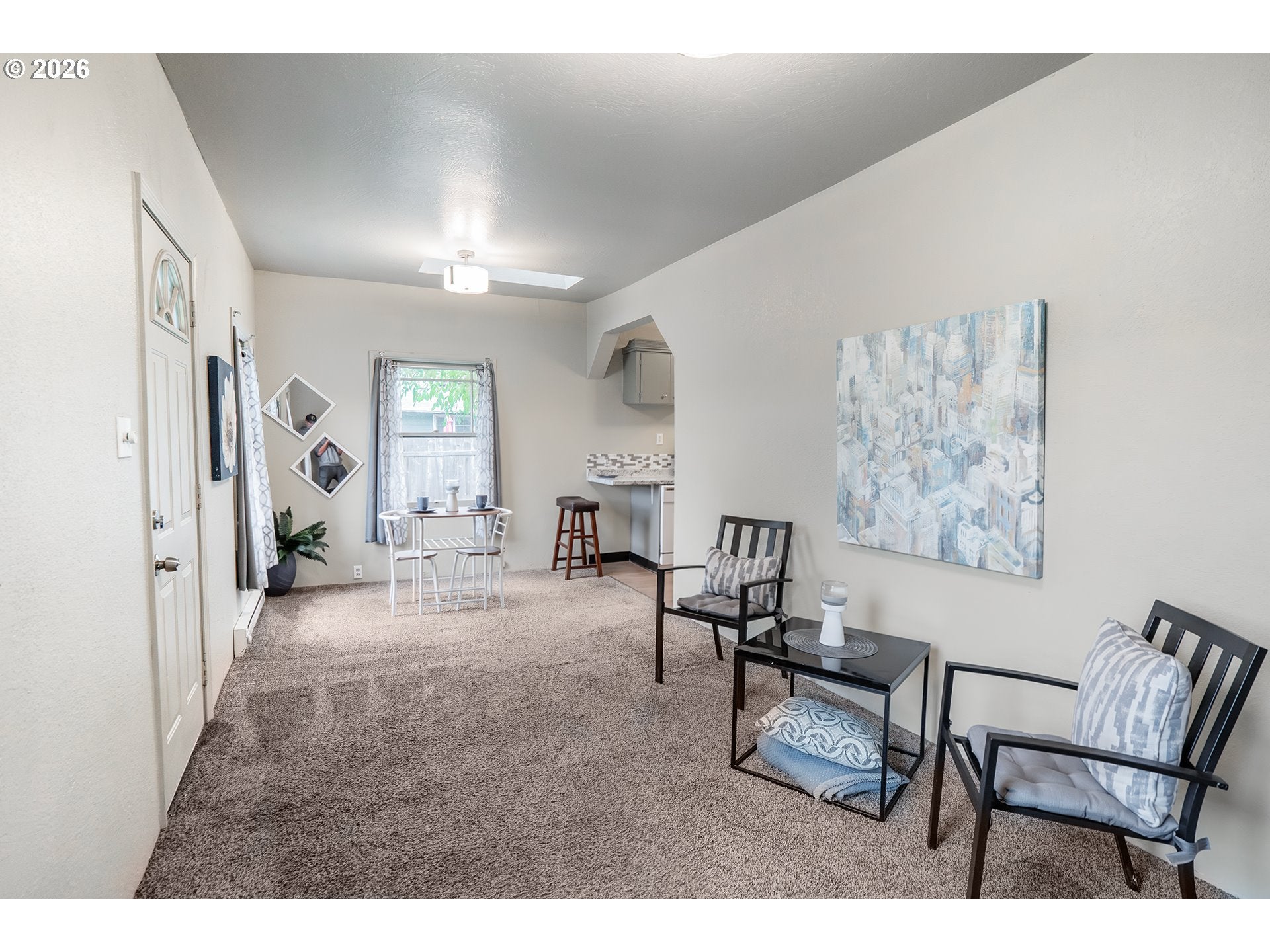 3621 E AMAZON DR
